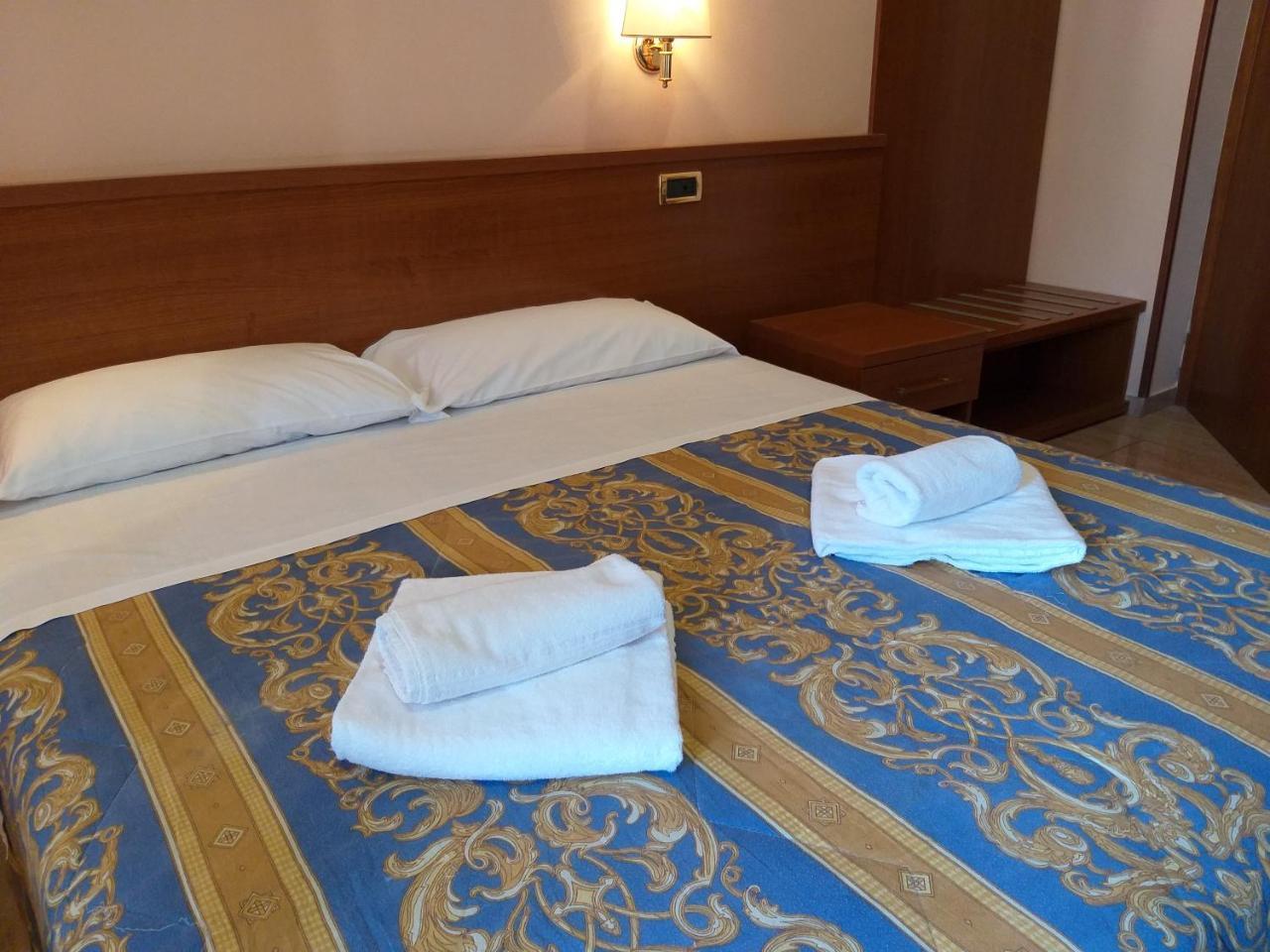 Alex City Inn III Rzym Zewnętrze zdjęcie
